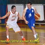 Sršni vstoupili do play off výhrou