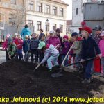Štěstí lípě popřály tři sudičky