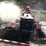 Zápolení traktorů v Boudách přilákalo tisíc diváků