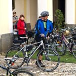 Cyklisté dostali požehnání u kostela v Sepekově