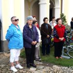 Cyklisté dostali požehnání u kostela v Sepekově