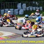 Po Hradišti létaly motokáry