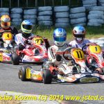 Po Hradišti létaly motokáry