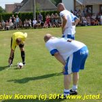 Oslavy kopané ve Smetanově Lhotě ve velkém stylu