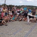 Do táborských ulic vtrhli komedianti