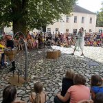 Do táborských ulic vtrhli komedianti