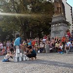 Do táborských ulic vtrhli komedianti
