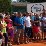 Salátová mísa na strakonických tenisových dvorcích