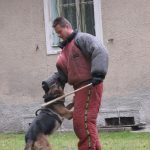 Policejní psovodi se utkali na krajském přeboru