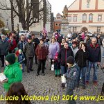 Děti s lucerničkami zaplnily táborské náměstí
