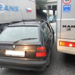Nehoda autobusu poblíž Strakonické blokuje dopravu v Budějovicích
