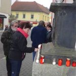 17. listopadu opět hořely svíčky u svaté Markéty ve Strakonicích