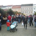 Adventní trhy na budějovickém náměstí začínají