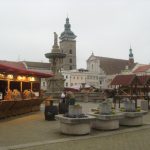 Adventní trhy na budějovickém náměstí začínají