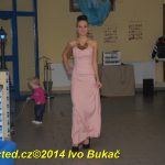 Video: Losování vánoční soutěže Jihočeských týdeníků, šaty návrháře Lukáše Bartoně a dětská móda Little Angel v Milevsku