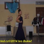Video: Losování vánoční soutěže Jihočeských týdeníků, šaty návrháře Lukáše Bartoně a dětská móda Little Angel v Milevsku