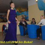 Video: Losování vánoční soutěže Jihočeských týdeníků, šaty návrháře Lukáše Bartoně a dětská móda Little Angel v Milevsku