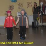 Video: Losování vánoční soutěže Jihočeských týdeníků, šaty návrháře Lukáše Bartoně a dětská móda Little Angel v Milevsku