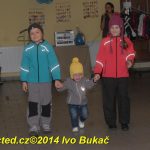 Video: Losování vánoční soutěže Jihočeských týdeníků, šaty návrháře Lukáše Bartoně a dětská móda Little Angel v Milevsku