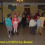 Video: Losování vánoční soutěže Jihočeských týdeníků, šaty návrháře Lukáše Bartoně a dětská móda Little Angel v Milevsku