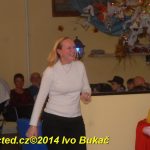 Video: Losování vánoční soutěže Jihočeských týdeníků, šaty návrháře Lukáše Bartoně a dětská móda Little Angel v Milevsku