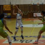 Basketbalistky doplatily na mizernou střelbu