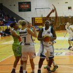 Basketbalistky doplatily na mizernou střelbu