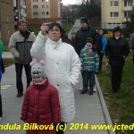 Ponocný s trubači v kočáře projíždí na Štědrý den Pískem