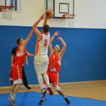 Basketbal: Jediný bod rozhodl souboj o první místo