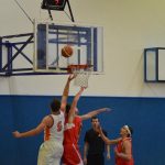 Basketbal: Jediný bod rozhodl souboj o první místo