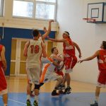 Basketbal: Jediný bod rozhodl souboj o první místo