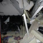 Zřícený strop kasina ve Strážném zaměstnal v noci hasiče