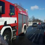 U Neplachova se tvoří kolona, havarovalo tu 5 aut