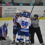 Lední hokej: Kohouti smetli Klášterec už v první třetině