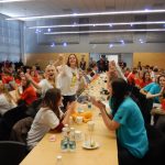 Studenti z Kolína si z Budějovic vezou 50 000. Natočili klip o tom, co nepatří do záchodu