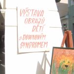 Výstava ke dni Downova syndromu potrvá až do setmění