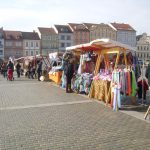 Jarní trhy na budějovickém náměstí právě začaly