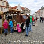 Velikonočním jarmarkem ožilo táborské náměstí