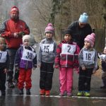 Velikonoční běh: Závod okolo Harrachovky přilákal více než sto běžců