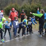 Velikonoční běh: Závod okolo Harrachovky přilákal více než sto běžců