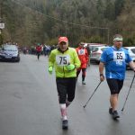 Velikonoční běh: Závod okolo Harrachovky přilákal více než sto běžců