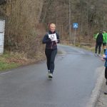 Velikonoční běh: Závod okolo Harrachovky přilákal více než sto běžců