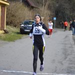 Velikonoční běh: Závod okolo Harrachovky přilákal více než sto běžců