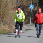 Velikonoční běh: Závod okolo Harrachovky přilákal více než sto běžců
