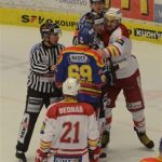 Motor na Slavii nestačil. První dvě třetiny utkání ovládli hosté