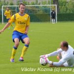Písečtí fotbalisté si zkomplikovali cestu za záchranou