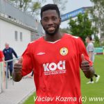 Do černého se poprvé trefil Ismaël Guiti