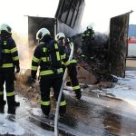 Požár nebezpečného odpadu v Plané. Lidé nesměli vycházet z budov