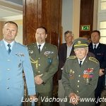 Na gymnáziu odhalili pamětní desku generála Karla Mareše