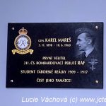 Na gymnáziu odhalili pamětní desku generála Karla Mareše